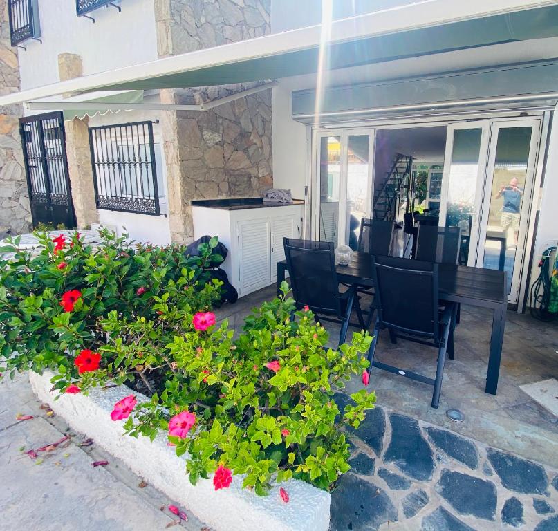 Puerto Rico duplex with community pool close to the beach - 3