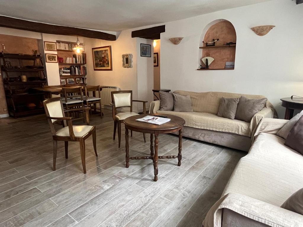 Typical Marais 3 bedroom - Beaubourg - 4