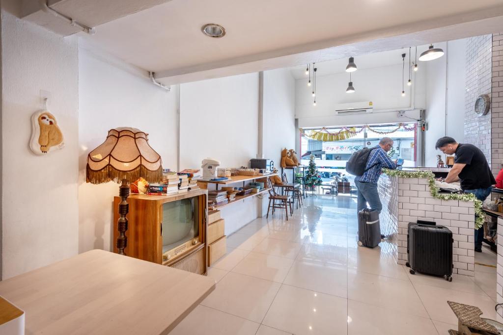Lobby, Sloth Hostel Don Mueang Airport in Bangkok