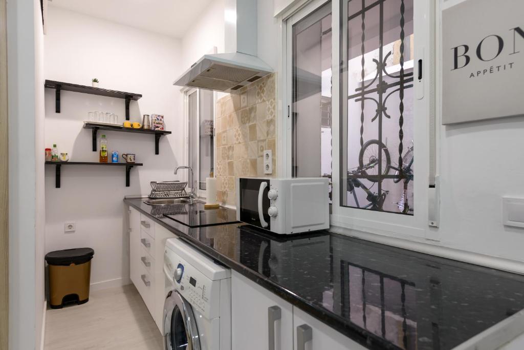 Piso nuevo lavapies, wifi, smart tv - 5