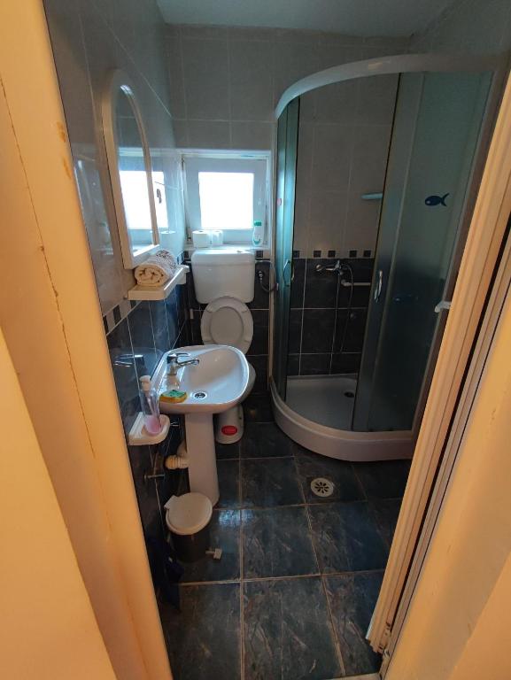 Latinski apartman - 2