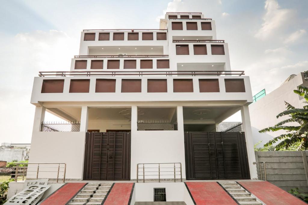 Hotel O Urmila Sadan エントランス