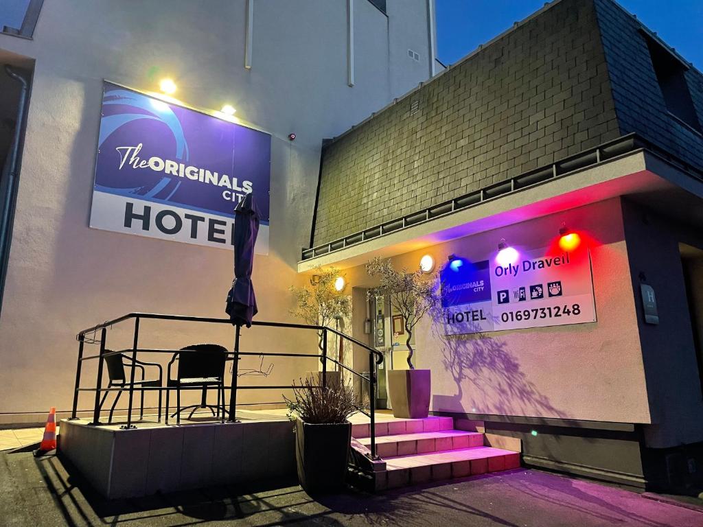 The Originals City, Hotel Paris Sud, Orly-Draveil                           エントランス