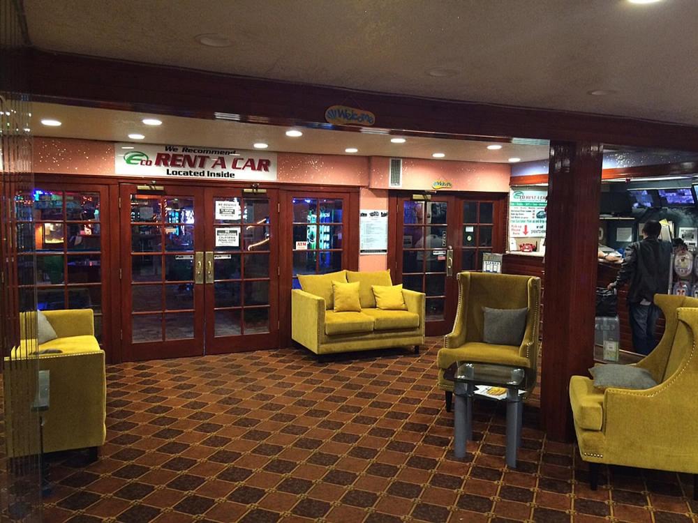 Tradewinds Airport Hotel photo