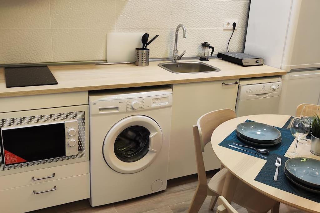 Apartamento entero Junto a Cuatro Caminos con licencia del Ayto de Madrid - 2