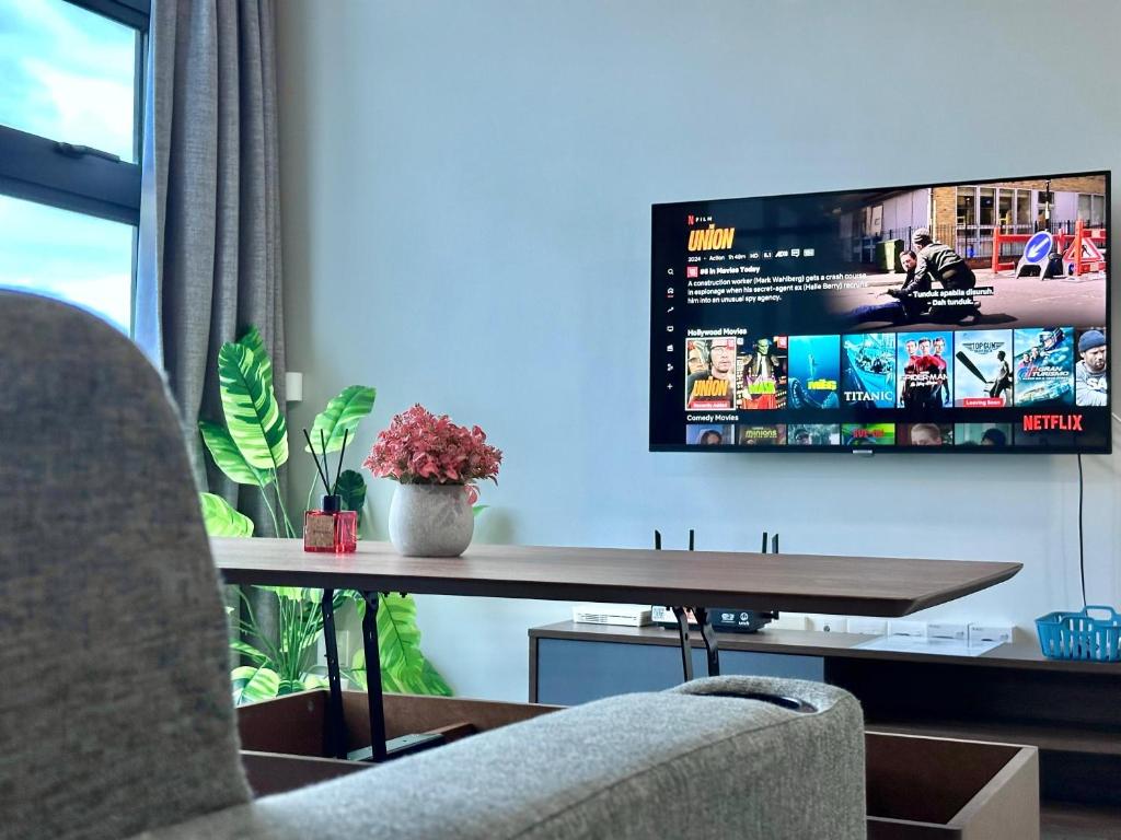 Jesselton Quay T2 by JR Radiant Retreat, Kota Kinabalu