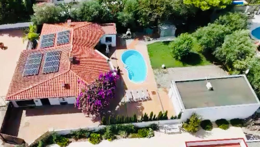 Casa Requesens, freiligendes Ferienhaus, komplett erschlossen - 4