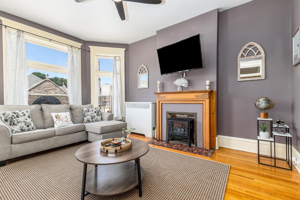 Masterpiece on Main 3, Dubuque