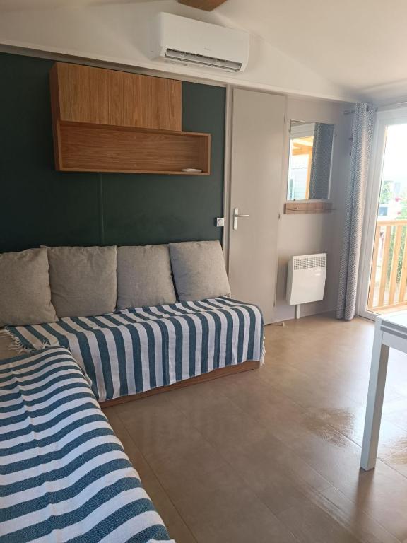 Mobil-Home 45 m2 camping le Mar Estang 4 étoiles - 2