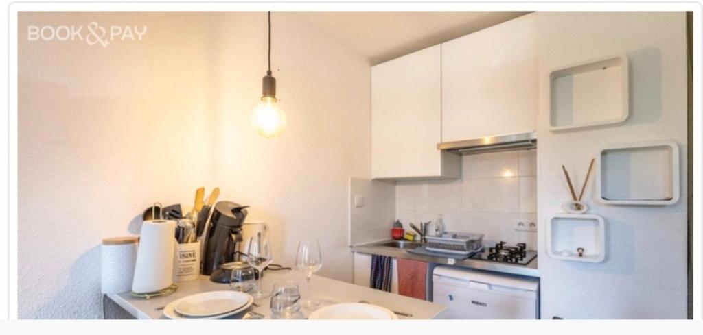 STUDIO COSY ISARD P2000 - 3