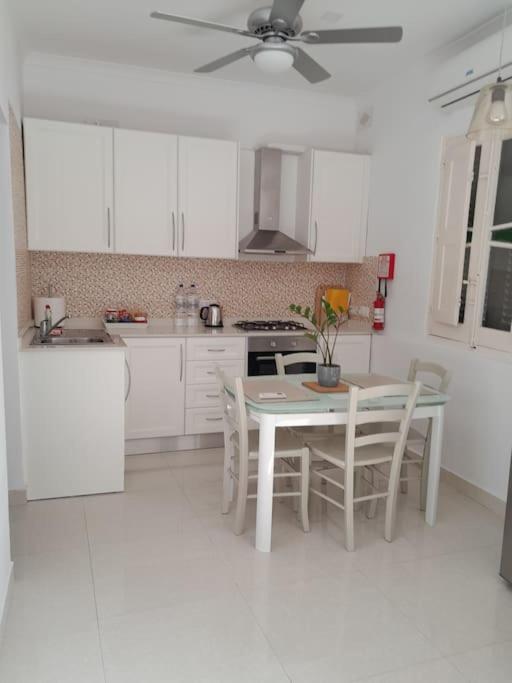 Seaside Nest, St Paul's Bay