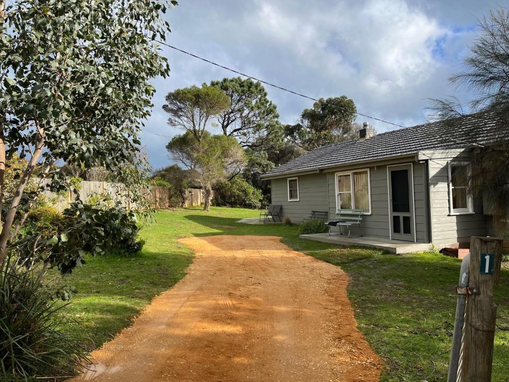 Nunyara - BYO Linen, Aireys Inlet