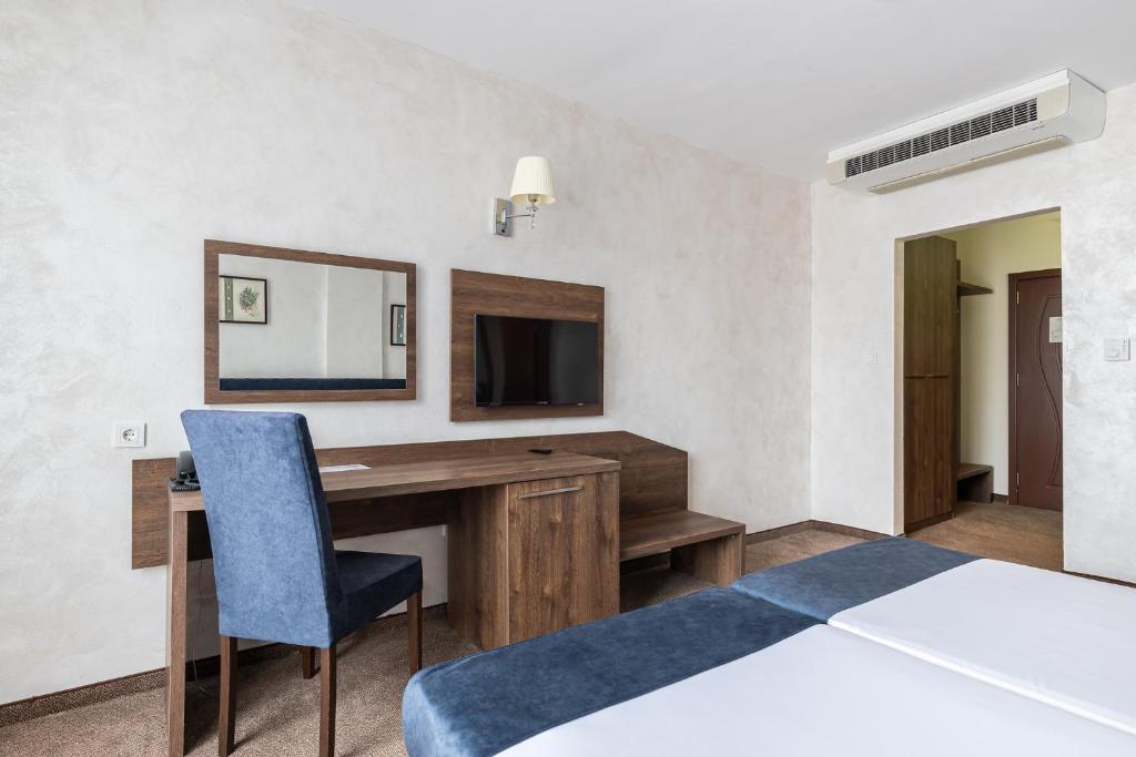 Flamingo Beach Hotel — Pokoje in Słoneczny Brzeg, Region Burgas
