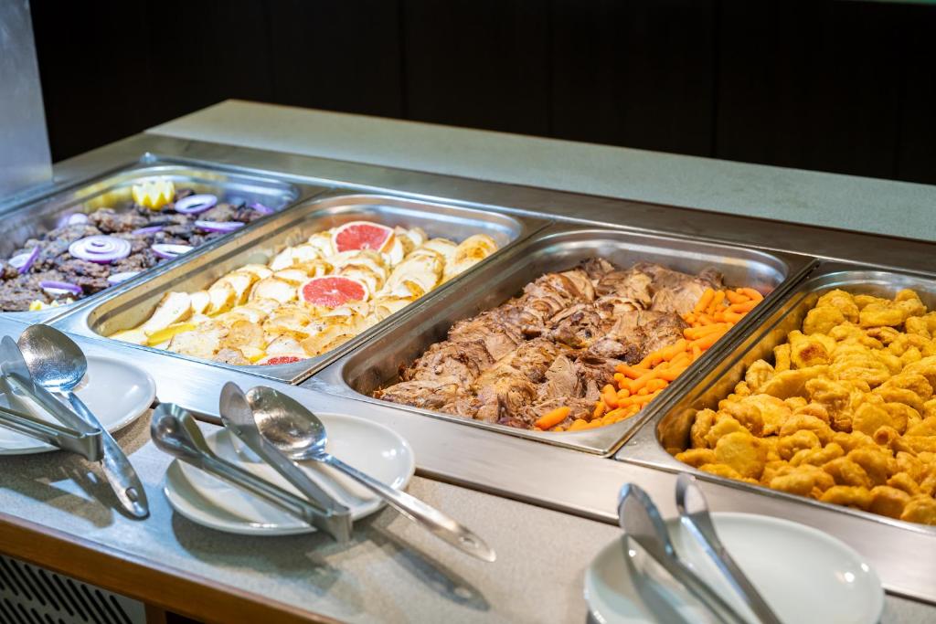 Flamingo Beach Hotel — Restauracje i bary in Słoneczny Brzeg, Region Burgas