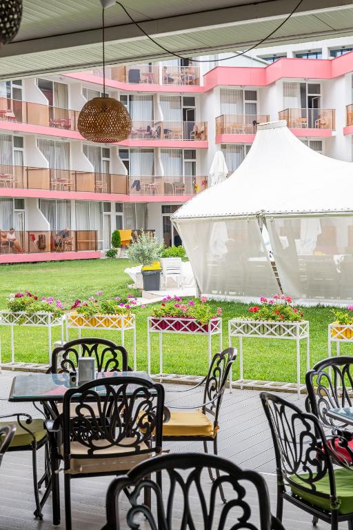 Flamingo Beach Hotel — Obiekt in Słoneczny Brzeg, Region Burgas
