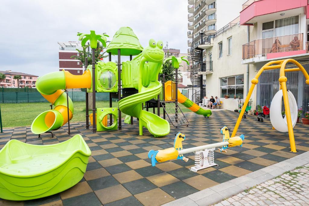 Flamingo Beach Hotel — Dla dzieci in Słoneczny Brzeg, Region Burgas