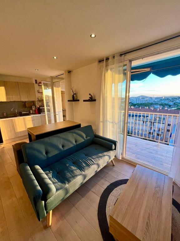 Appartement spacieux 3 chambre 5min du corsica - 2