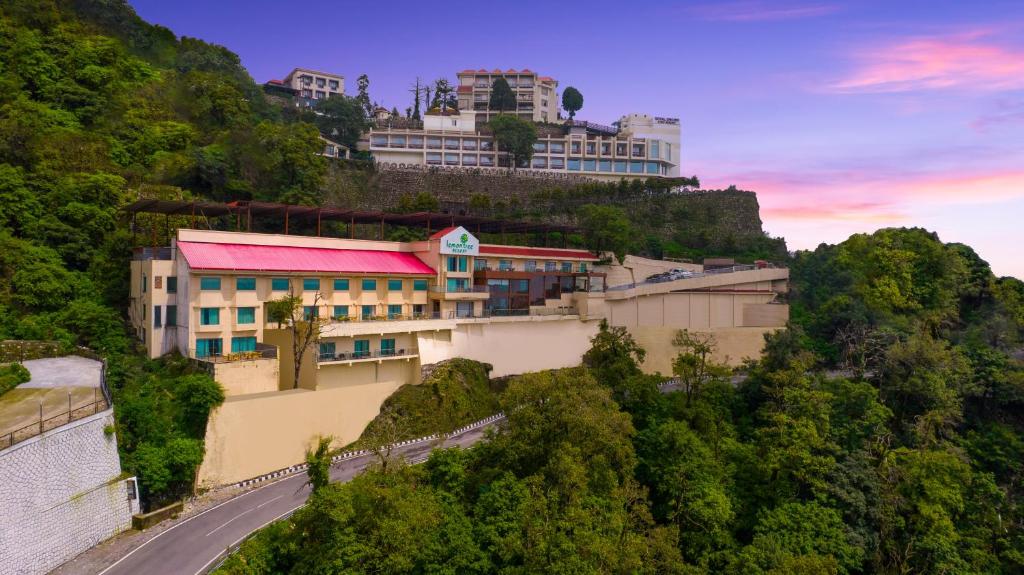 Lemon Tree Resort, Mussoorie, Mussoorie