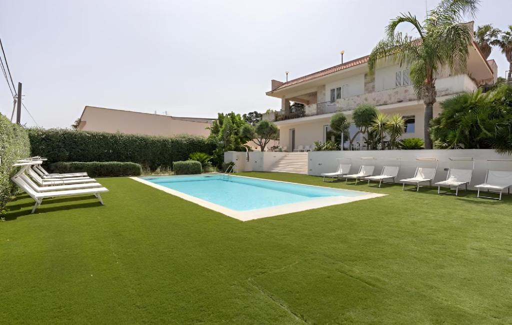 Villa Dwellings With Pool For Exclusive Use - 5