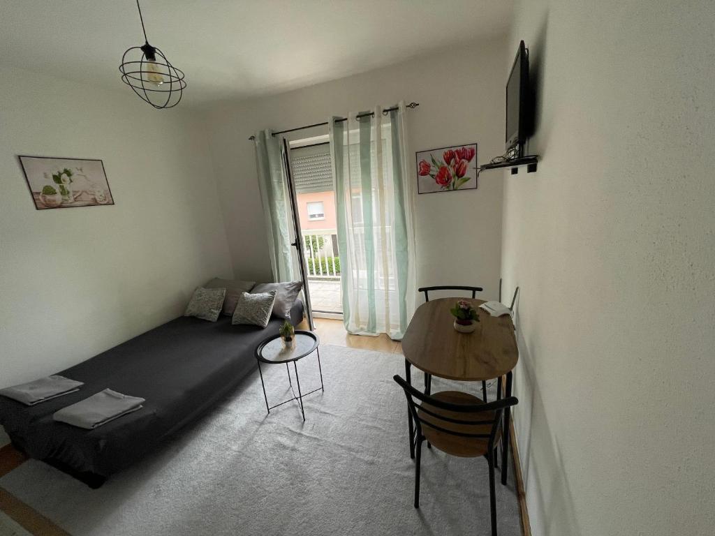 Jakov, Široki Brijeg