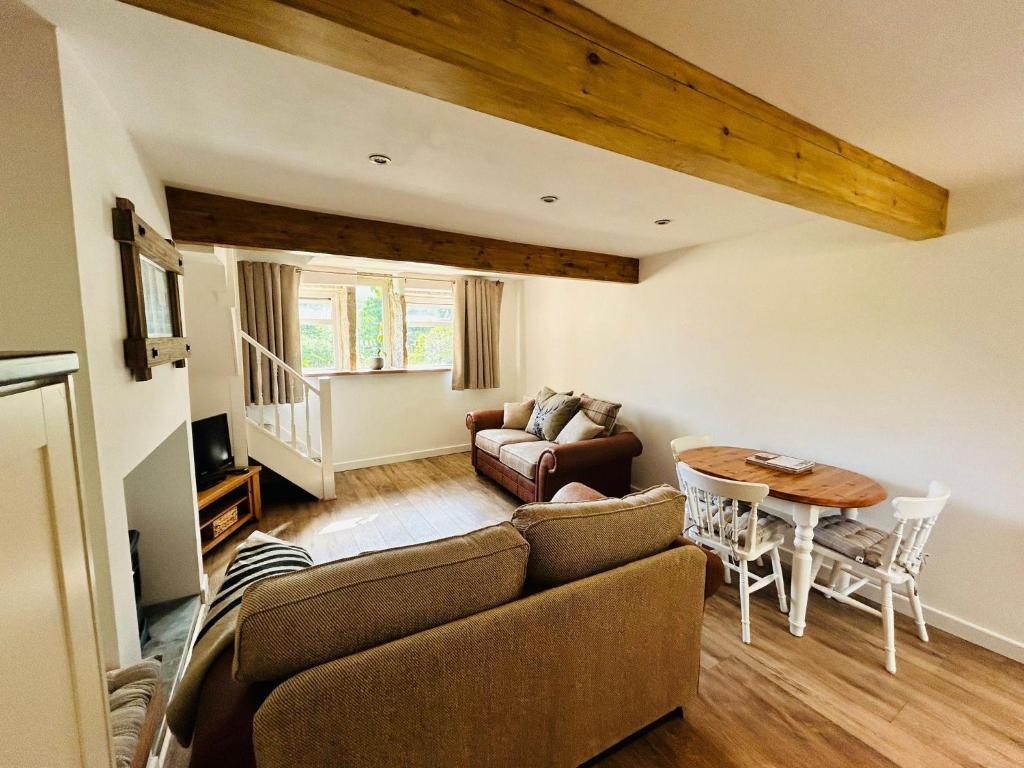 Cozy Cottage in Mytholmroyd, near Hebden Bridge photo 7