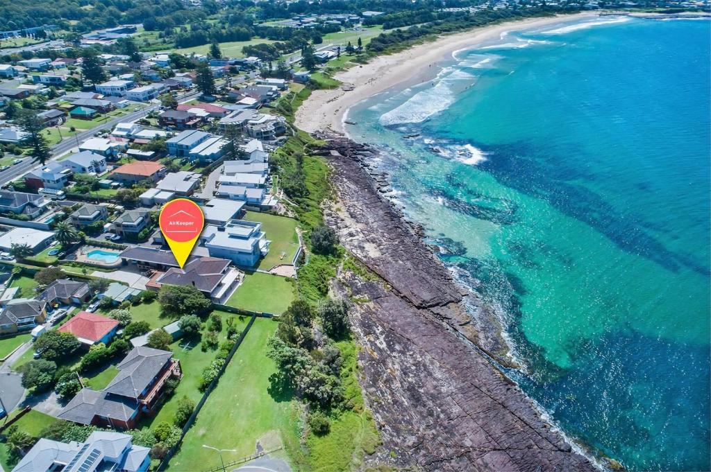 Spectacular Ocean Front home With Pool, Shellharbour