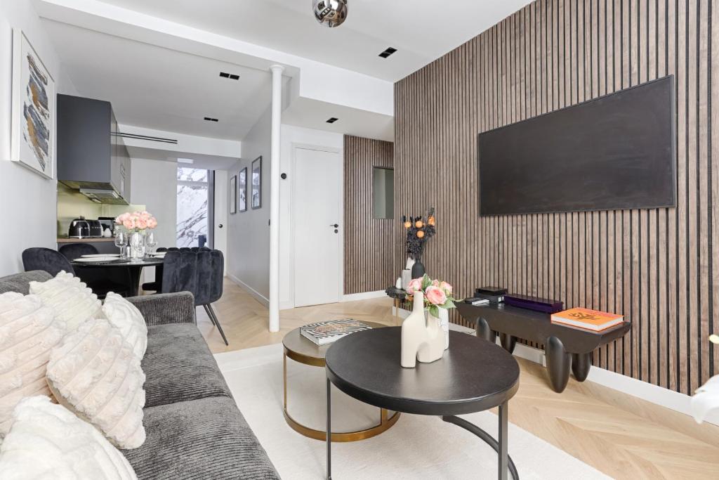 Stylish 2 Bedroom near Montmartre Sacré Cœur - 2