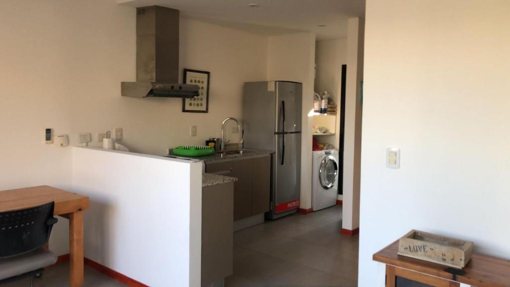 Depto con parrilla y pileta en Canning - 2