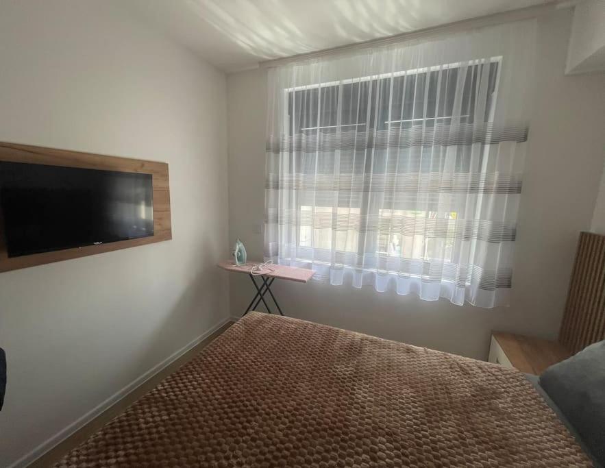 I&I 3 Bedrooms Apartment II - 3