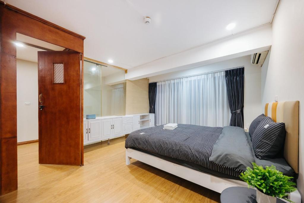 VietHOME – The Duplex Apartment 34