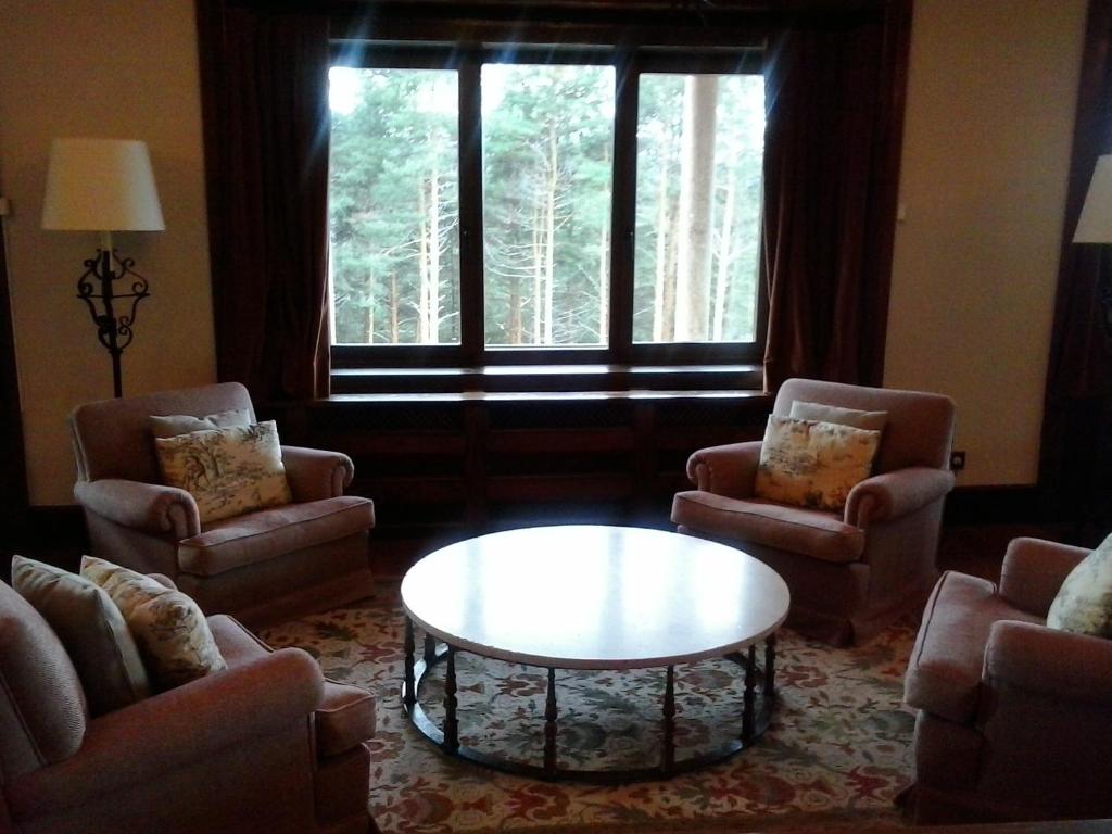 共用ラウンジ/TVエリア