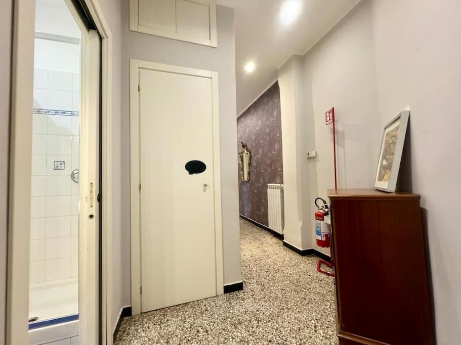 Near Acquario & Porto Antico - Scassi Hospital - 4