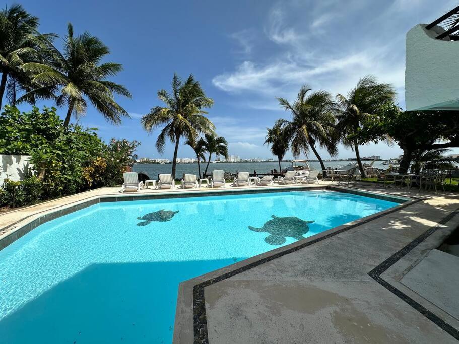 Increíble vista Laguna en Zona Hotelera 2BD, Cancún