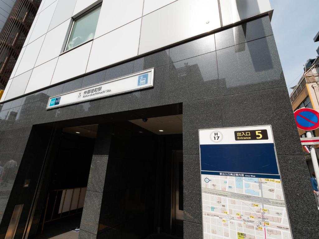 Khu vực xung quanh