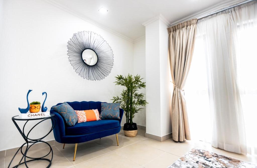 Amazing Junior Suite Space Available, Accra