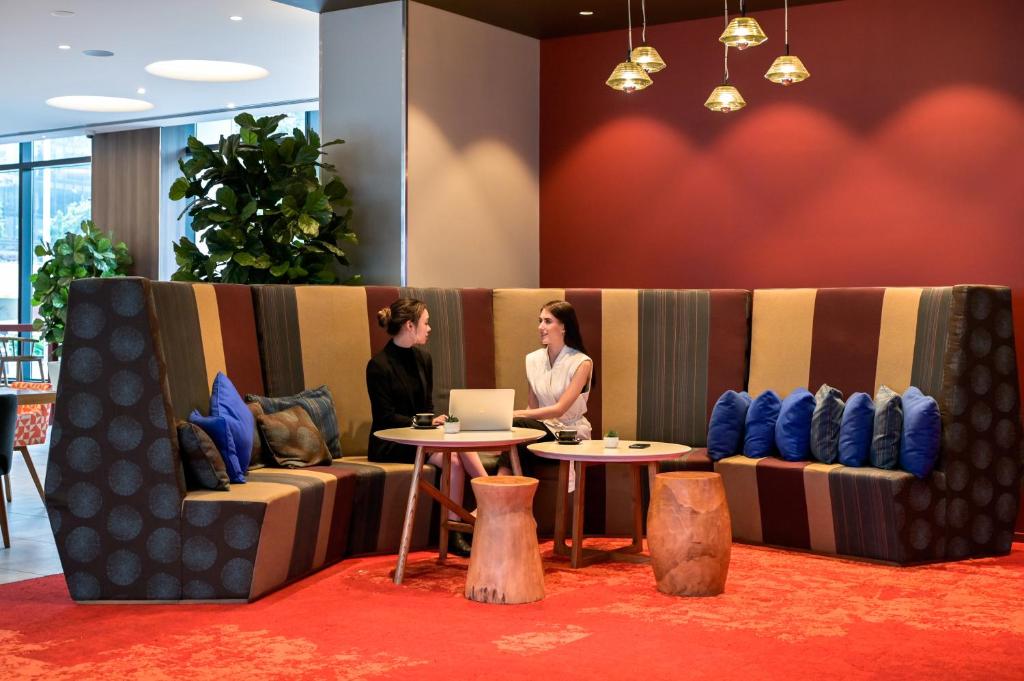Bar/lounge