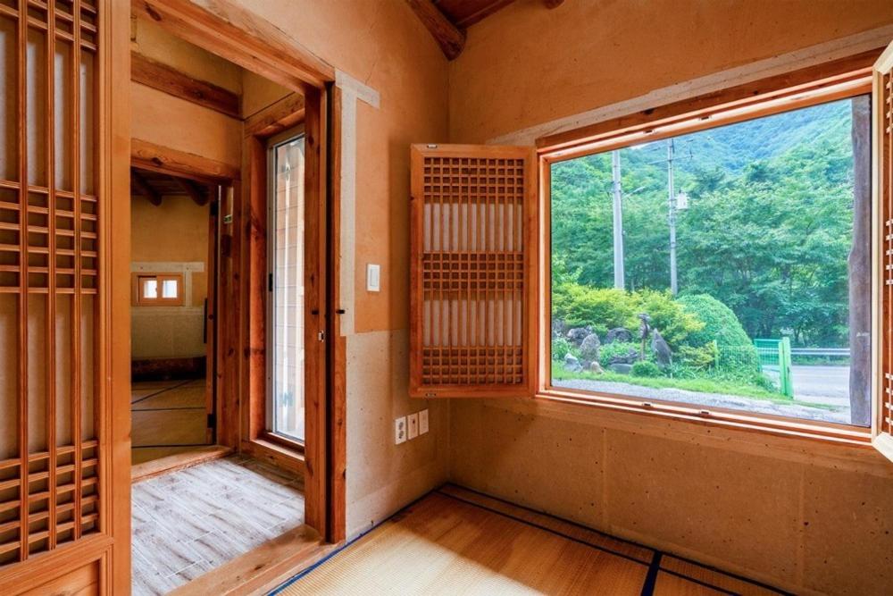 황토방 내부