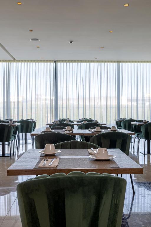 อาหารและเครื่องดื่ม