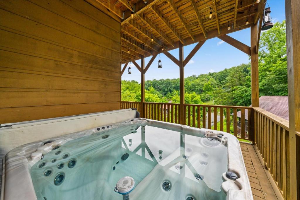 Happy Hideaway, Sevierville