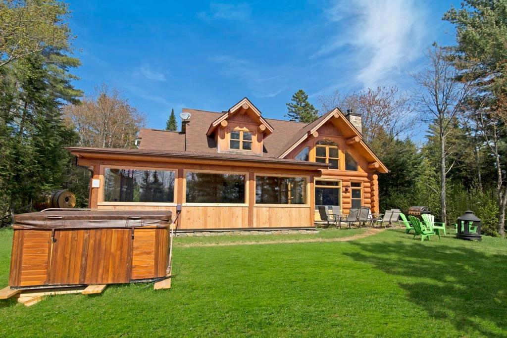 Merle Bleu, Wentworth