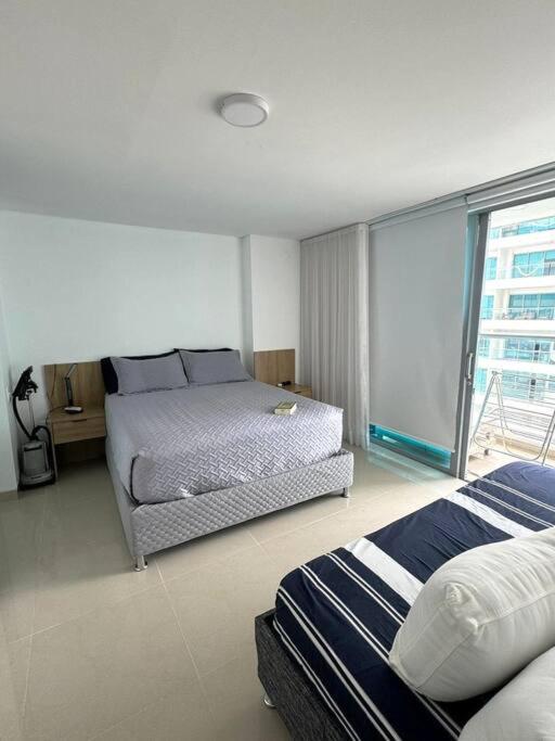 Amazing Beachfront Apartment - 5
