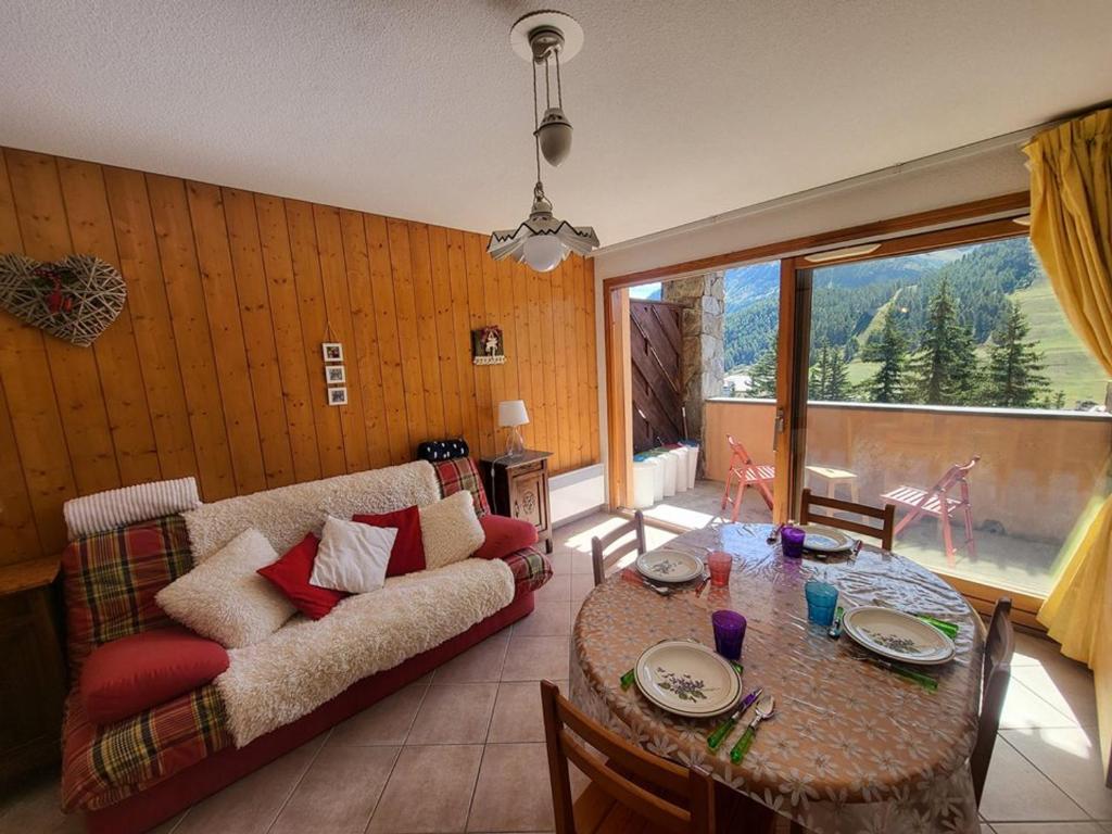 Charmant appartement 2 pièces avec balcon à Montgenèvre - FR-1-266-235 - 1