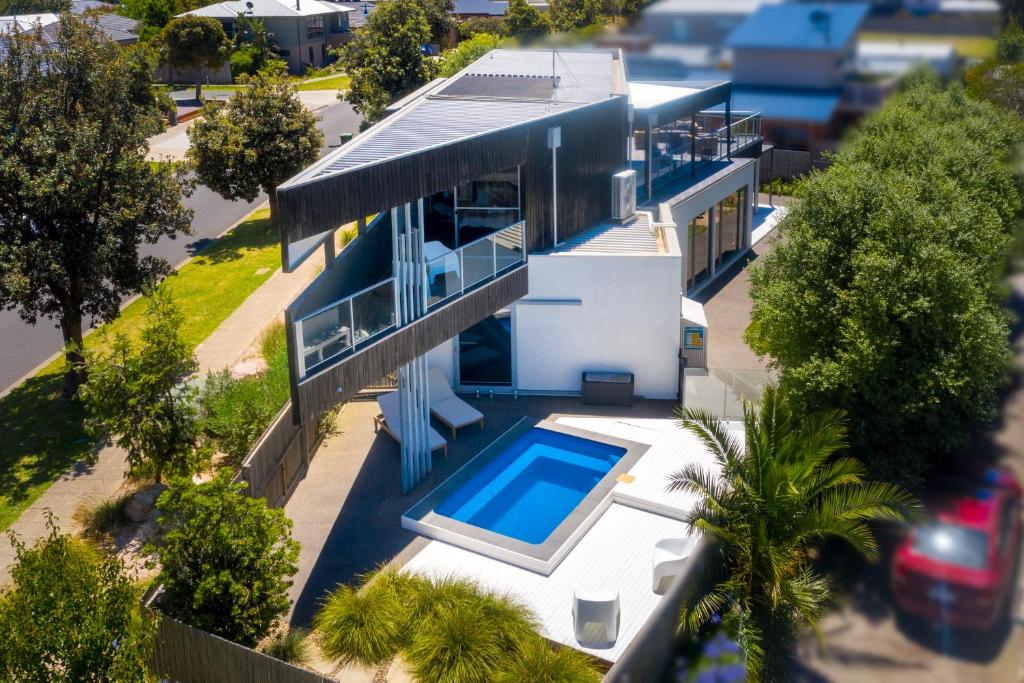 The Point - Luxury Beachside Entertainer With Heated Pool, Saint Leonards