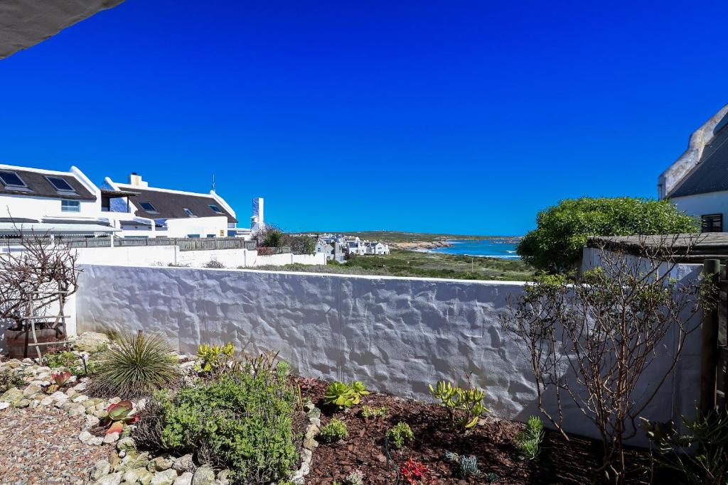 Dreamcatcher Thyme, Paternoster