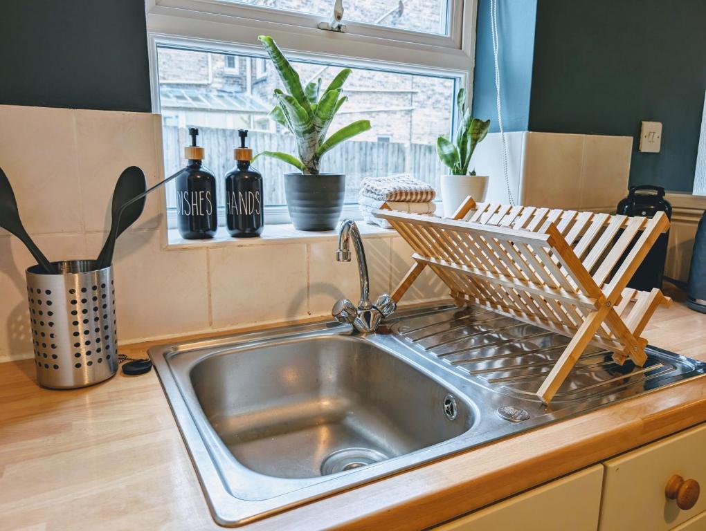 Cosy Peacehaven - Free on site Parking! Pet friendly! photo 7