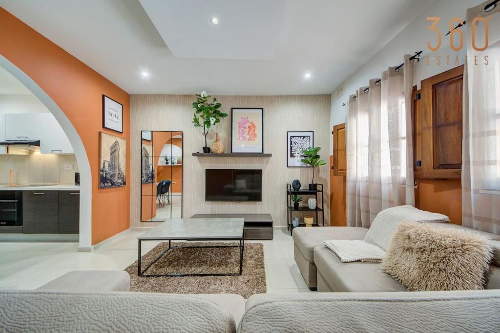 Stylish 4BR Apt in central part of St'Julians by 360 Estates, St Julian's