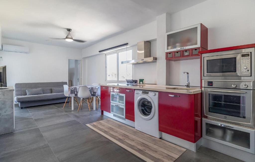 Beautiful Apartment In Aguadulce - 3
