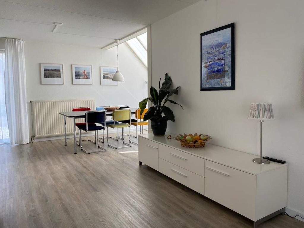 Hello Zeeland - Vakantiehuis Zwin 182, Breskens