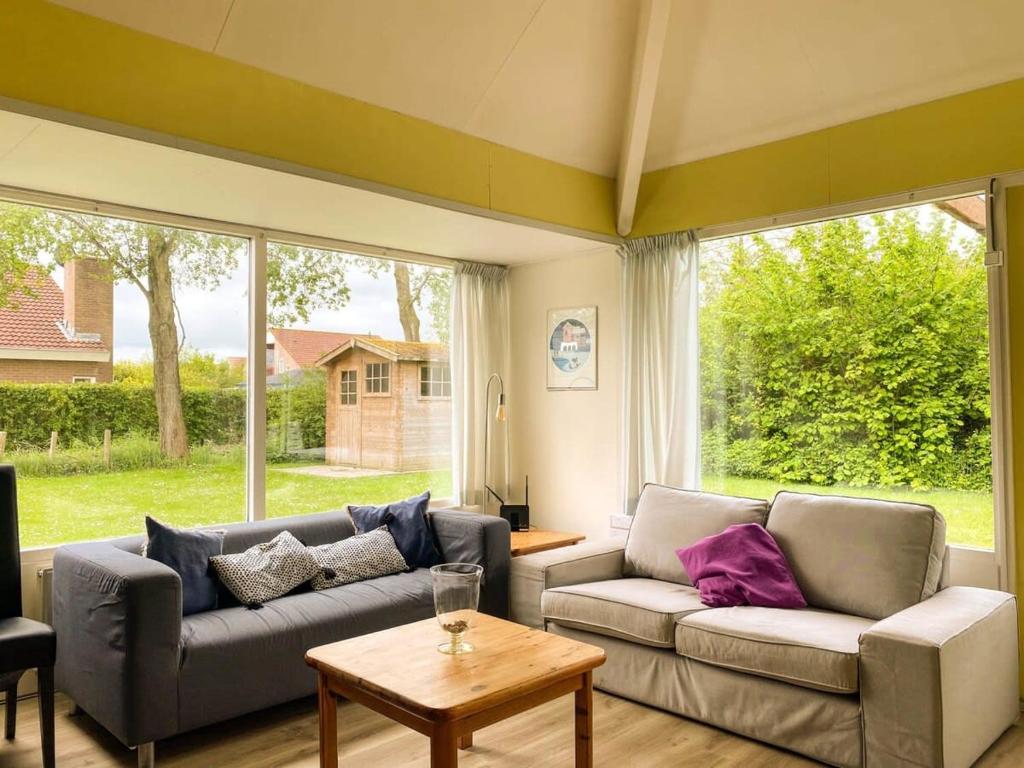 Hello Zeeland - Vakantiehuis Duinroos 167, Breskens