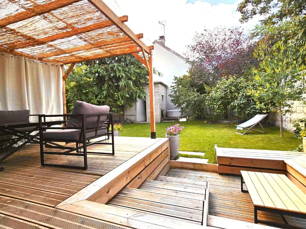 Grande maison de charme avec jardin - 2